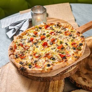 Chicago tavern-style pizza